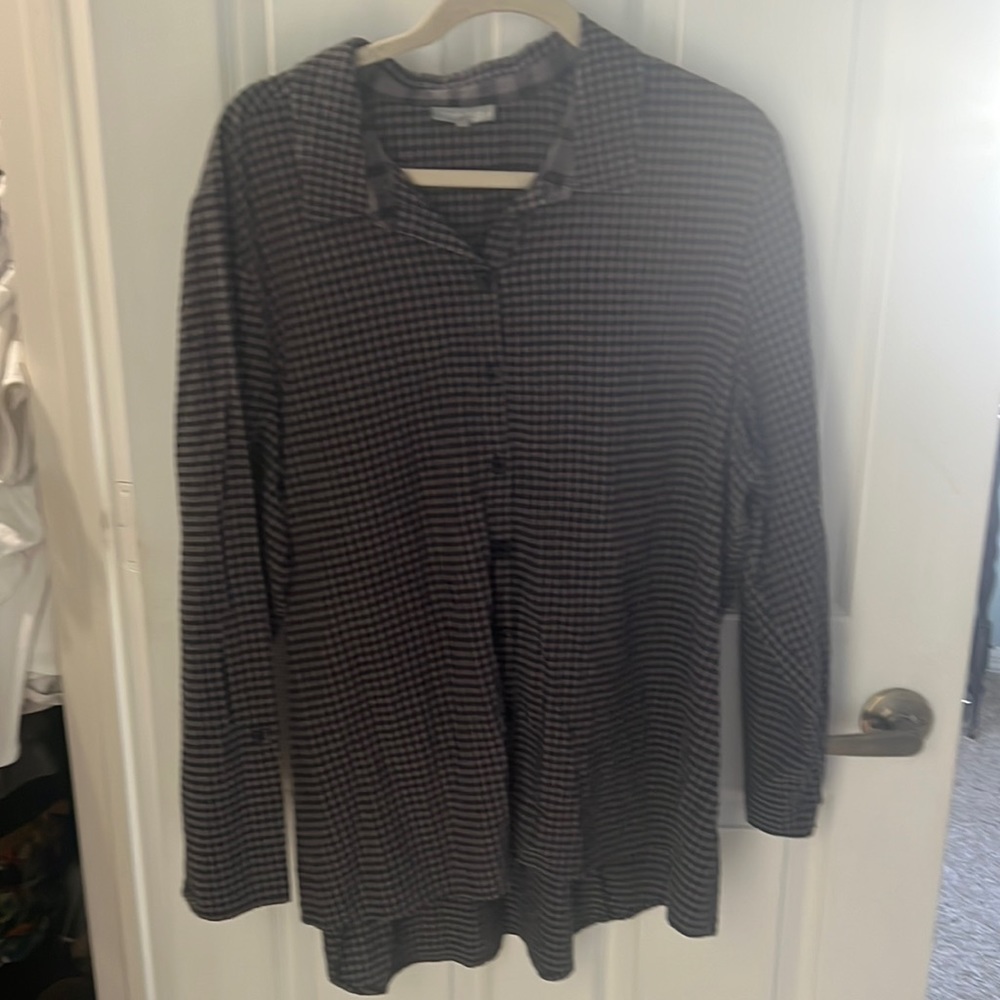 Habitat long sleeve top, size Xl.